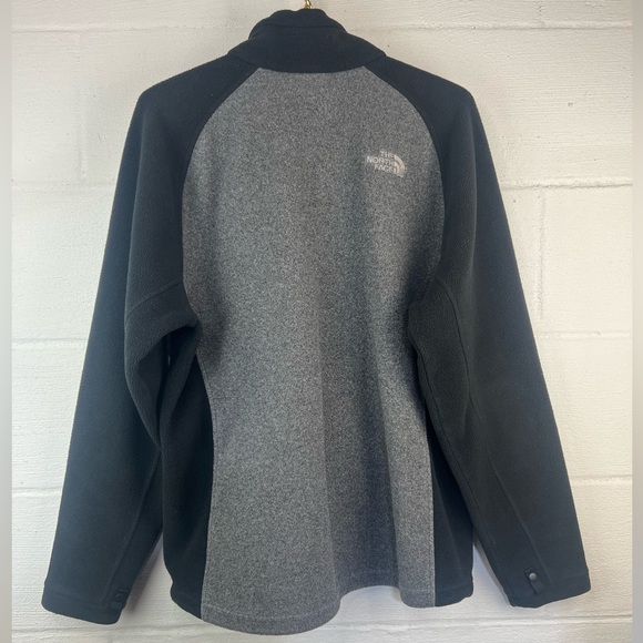 The North Face Khumbu Full Zip Fleece Jacket, Medium - Picture 6 of 8